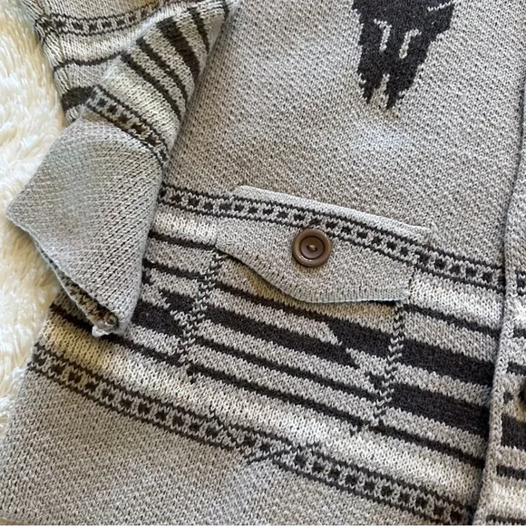 Western Bucking Bronc Rodeo Horse Cowichan Knit Traditional Button Front Sweater - Picture 7 of 10
